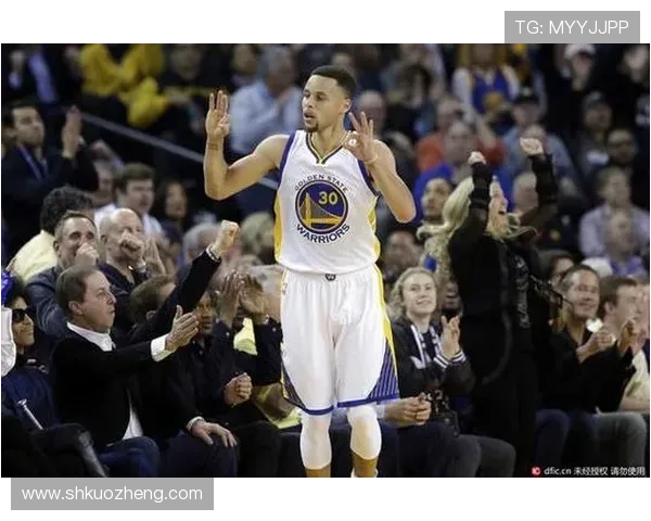 麦迪逊:从英冠MVP到英超核心的荣誉与成长轨迹解析 麦迪逊:从英冠MVP到英超核心的荣誉与成长轨迹解析