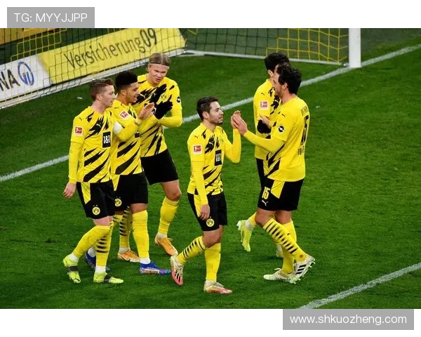 多特蒙德争冠关键阶段稳定性波动,对赛季走势形成制约 多特蒙德争冠关键阶段稳定性波动,对赛季走势形成制约